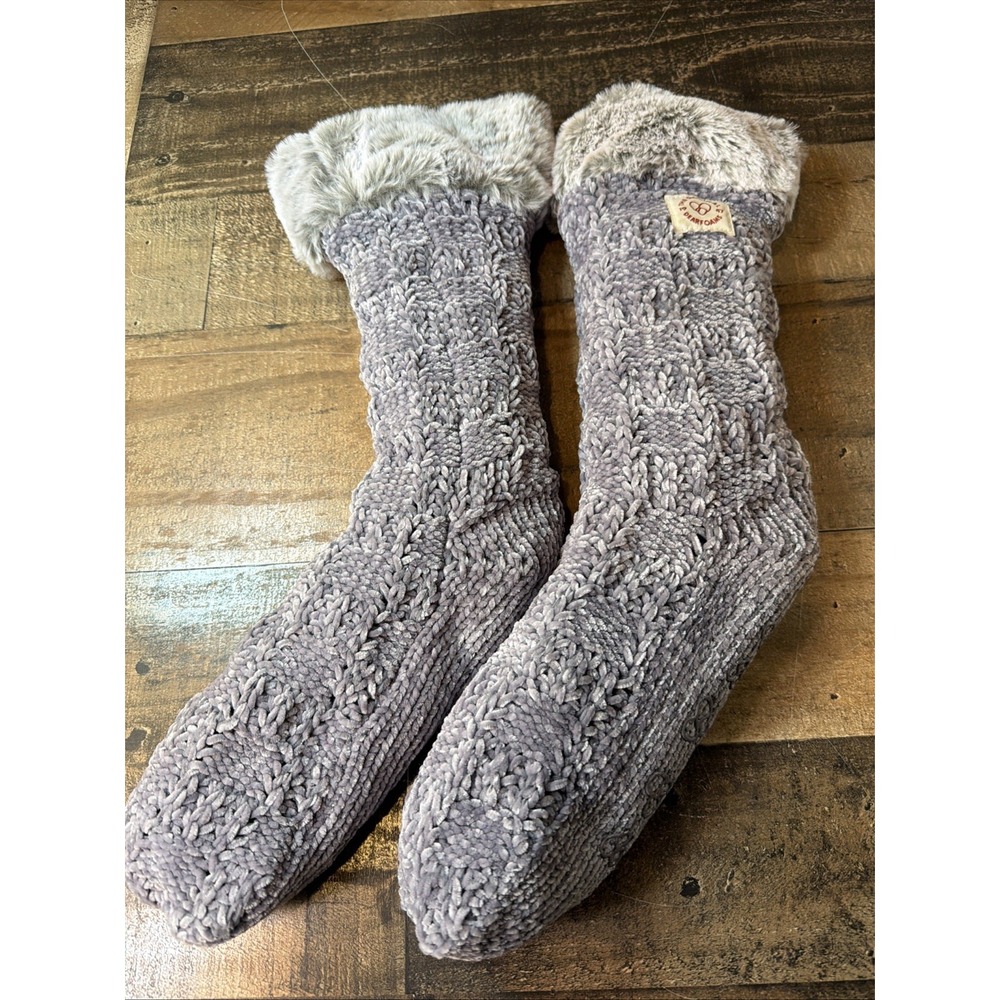 Dearfoams Blizzard Slipper Socks Womens Grey Chenille Cable Knit Faux Fur NWOT